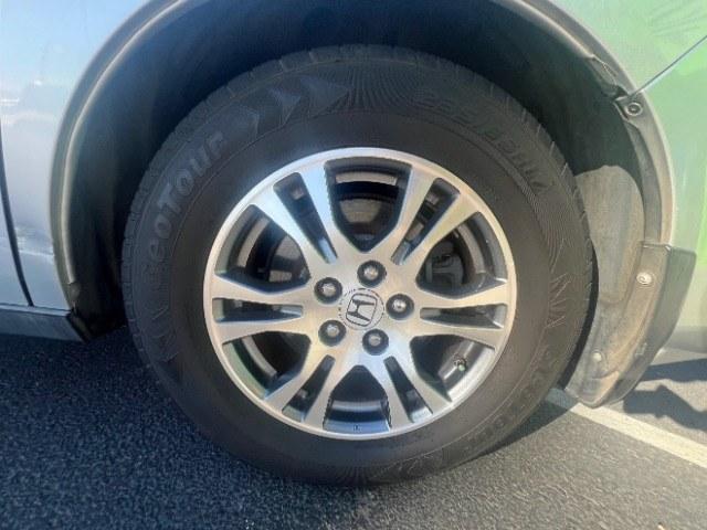 2013 Alabaster Silver Metallic /Truffle Honda Odyssey EX-L (5FNRL5H65DB) with an 3.5L V-6 i-VTEC variable valve control engine, Automatic transmission, located at 940 North Main Street, Cedar City, UT, 84720, (435) 628-0023, 37.692936, -113.061897 - Versatile Southern Utah travel starts with this 2013 Honda Odyssey EX-L. Its 3.5L V6, automatic transmission, and front-wheel drive make it a smart fit for school runs, family trips, and Southern Utah road adventures. With 137,530 miles, this Odyssey is ready for its next adventure. The EX-L adds T- Photo#10