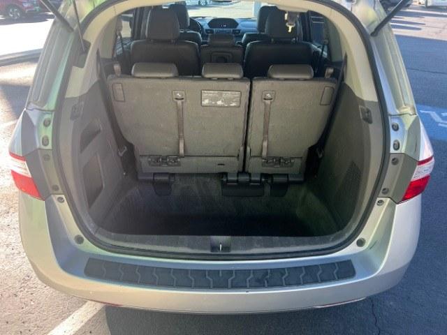 2013 Alabaster Silver Metallic /Truffle Honda Odyssey EX-L (5FNRL5H65DB) with an 3.5L V-6 i-VTEC variable valve control engine, Automatic transmission, located at 940 North Main Street, Cedar City, UT, 84720, (435) 628-0023, 37.692936, -113.061897 - Versatile Southern Utah travel starts with this 2013 Honda Odyssey EX-L. Its 3.5L V6, automatic transmission, and front-wheel drive make it a smart fit for school runs, family trips, and Southern Utah road adventures. With 137,530 miles, this Odyssey is ready for its next adventure. The EX-L adds T- Photo#24