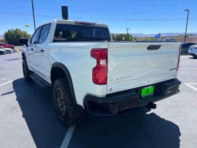2023 Summit White /Jet Black/Graystone Chevrolet Silverado 1500 4WD Crew Cab Short Bed ZR2 (3GCUDHEL3PG) with an EcoTec3 6.2L V-8 direct injection engine, Automatic transmission, located at 1865 East Red Hills Pkwy, St. George, 84770, (435) 628-0023, 37.120850, -113.543640- Photo#4