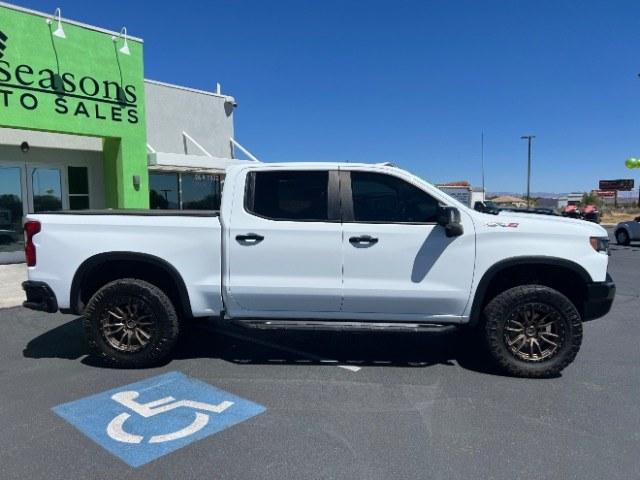 2023 Summit White /Jet Black/Graystone Chevrolet Silverado 1500 4WD Crew Cab Short Bed ZR2 (3GCUDHEL3PG) with an EcoTec3 6.2L V-8 direct injection engine, Automatic transmission, located at 1865 East Red Hills Pkwy, St. George, 84770, (435) 628-0023, 37.120850, -113.543640- Photo#7