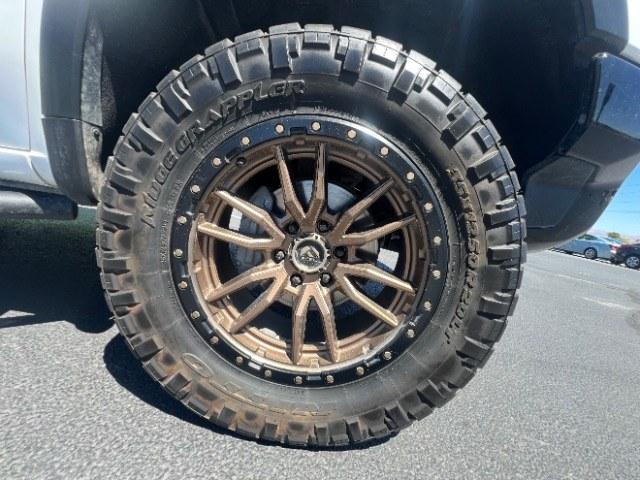 2023 Summit White /Jet Black/Graystone Chevrolet Silverado 1500 4WD Crew Cab Short Bed ZR2 (3GCUDHEL3PG) with an EcoTec3 6.2L V-8 direct injection engine, Automatic transmission, located at 1865 East Red Hills Pkwy, St. George, 84770, (435) 628-0023, 37.120850, -113.543640- Photo#10