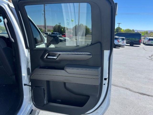 2023 Summit White /Jet Black/Graystone Chevrolet Silverado 1500 4WD Crew Cab Short Bed ZR2 (3GCUDHEL3PG) with an EcoTec3 6.2L V-8 direct injection engine, Automatic transmission, located at 1865 East Red Hills Pkwy, St. George, 84770, (435) 628-0023, 37.120850, -113.543640- Photo#25