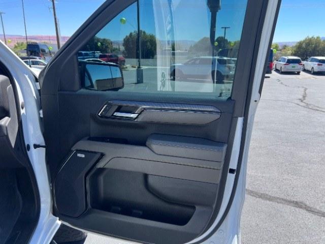 2023 Summit White /Jet Black/Graystone Chevrolet Silverado 1500 4WD Crew Cab Short Bed ZR2 (3GCUDHEL3PG) with an EcoTec3 6.2L V-8 direct injection engine, Automatic transmission, located at 1865 East Red Hills Pkwy, St. George, 84770, (435) 628-0023, 37.120850, -113.543640- Photo#27
