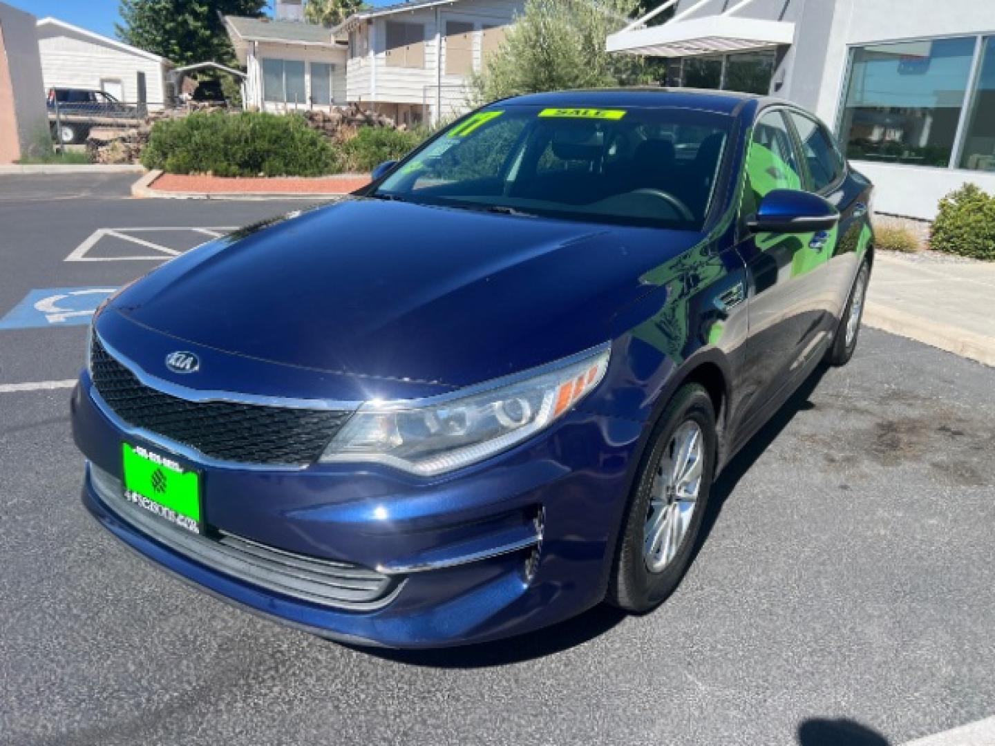 2017 Horizon Blue /Black Kia Optima LX (5XXGT4L36HG) with an Theta II 2.4L I-4 direct injection engine, Automatic transmission, located at 1865 East Red Hills Pkwy, St. George, 84770, (435) 628-0023, 37.120850, -113.543640 - Want a comfortable sedan that won't punish you at the pump? This 2017 Kia Optima LX brings Kia's 2.4L four-cylinder and front-wheel drive - a smooth daily driver for Southern Utah commuting and weekend trips. We specialize in in-house financing and work with all credit types - good, fair, challenge- Photo#2