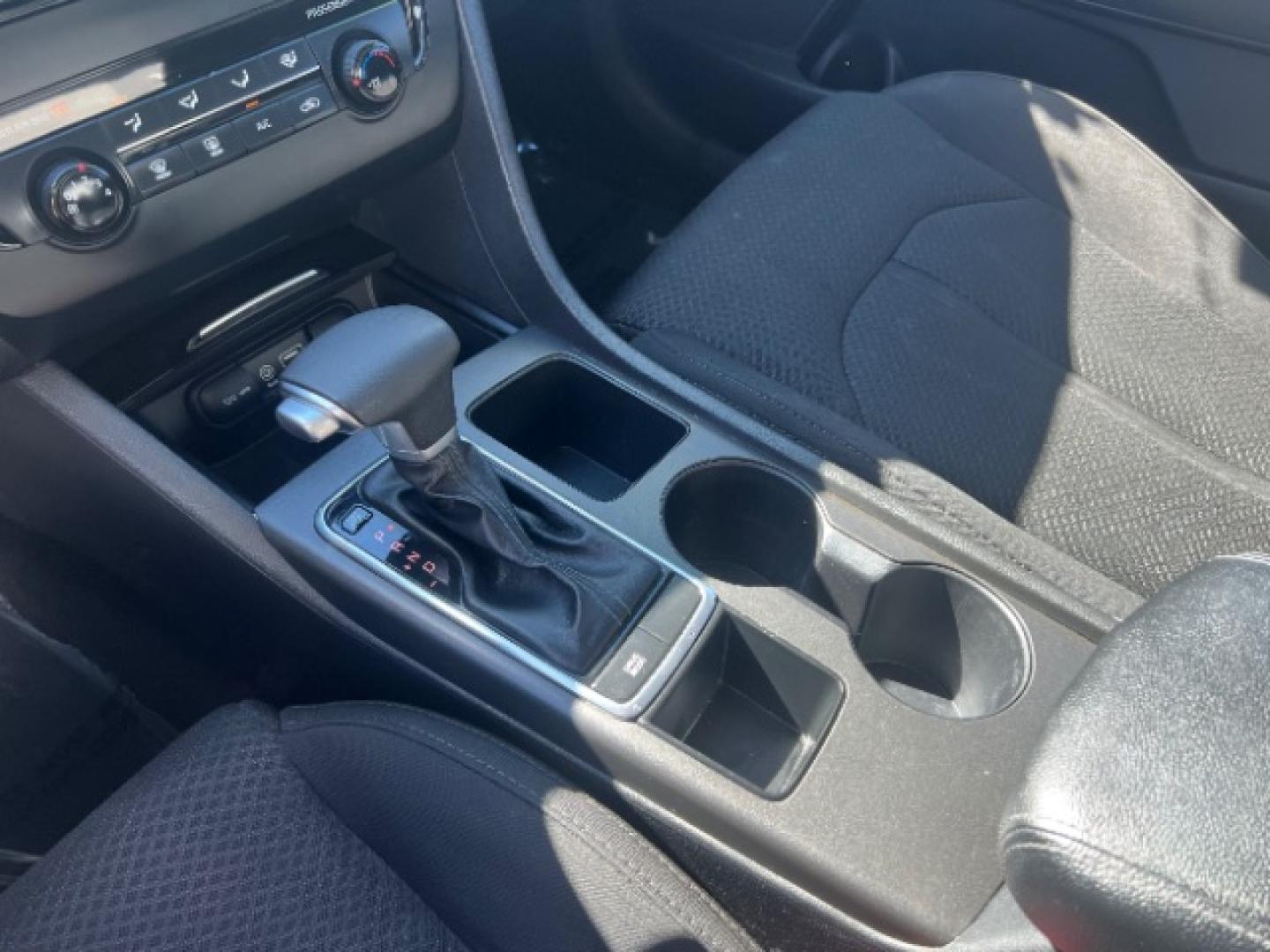 2017 Horizon Blue /Black Kia Optima LX (5XXGT4L36HG) with an Theta II 2.4L I-4 direct injection engine, Automatic transmission, located at 1865 East Red Hills Pkwy, St. George, 84770, (435) 628-0023, 37.120850, -113.543640 - Want a comfortable sedan that won't punish you at the pump? This 2017 Kia Optima LX brings Kia's 2.4L four-cylinder and front-wheel drive - a smooth daily driver for Southern Utah commuting and weekend trips. We specialize in in-house financing and work with all credit types - good, fair, challenge- Photo#18