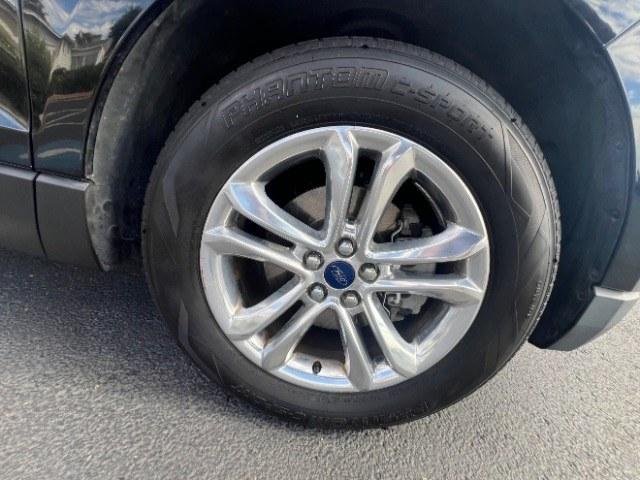 2016 Shadow Black /Ebony Ford Edge SEL (2FMPK3J84GB) with an 3.5L V-6 DOHC engine, Automatic transmission, located at 940 North Main Street, Cedar City, UT, 84720, (435) 628-0023, 37.692936, -113.061897 - Versatile Southern Utah travel starts with this 2016 Ford Edge SEL. Its 3.5L V6 engine, automatic transmission, and front-wheel drive make it a smart fit for commuting, family trips, and everyday errands. With 118215 miles, this Edge is ready for its next adventure. The SEL adds leather seating, he- Photo#10