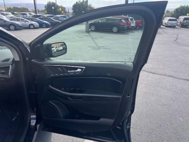 2016 Shadow Black /Ebony Ford Edge SEL (2FMPK3J84GB) with an 3.5L V-6 DOHC engine, Automatic transmission, located at 940 North Main Street, Cedar City, UT, 84720, (435) 628-0023, 37.692936, -113.061897 - Versatile Southern Utah travel starts with this 2016 Ford Edge SEL. Its 3.5L V6 engine, automatic transmission, and front-wheel drive make it a smart fit for commuting, family trips, and everyday errands. With 118215 miles, this Edge is ready for its next adventure. The SEL adds leather seating, he- Photo#27