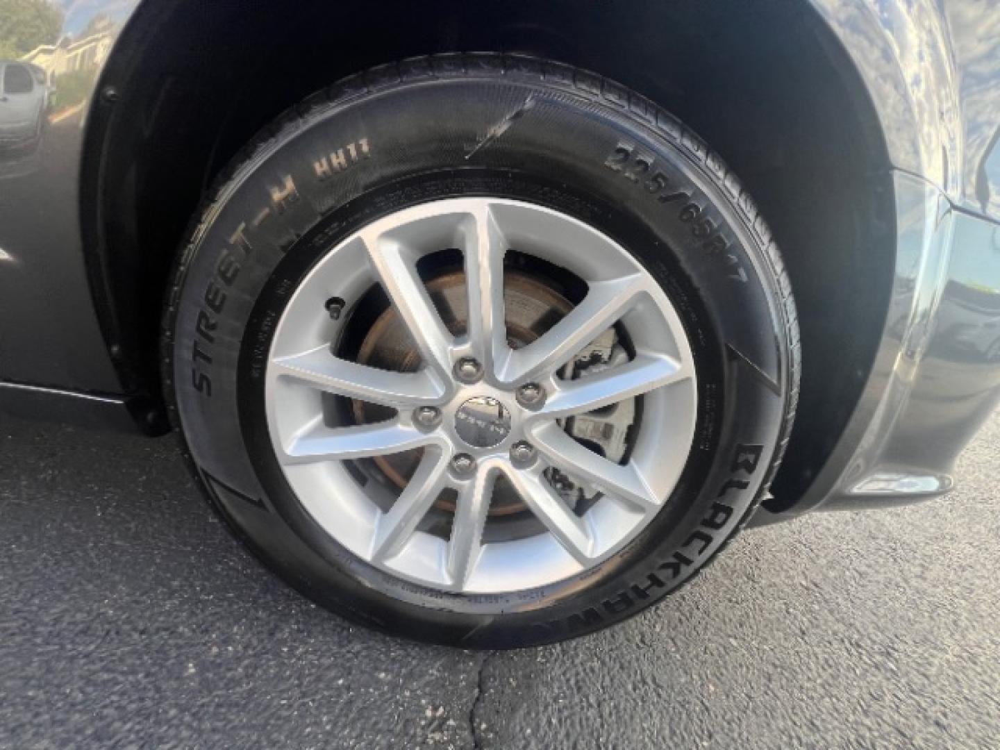 2019 Granite Pearlcoat /Black/Light Graystone Dodge Grand Caravan SXT (2C4RDGCG8KR) with an Pentastar 3.6L V-6 DOHC engine, Automatic transmission, located at 1865 East Red Hills Pkwy, St. George, 84770, (435) 628-0023, 37.120850, -113.543640- Photo#8