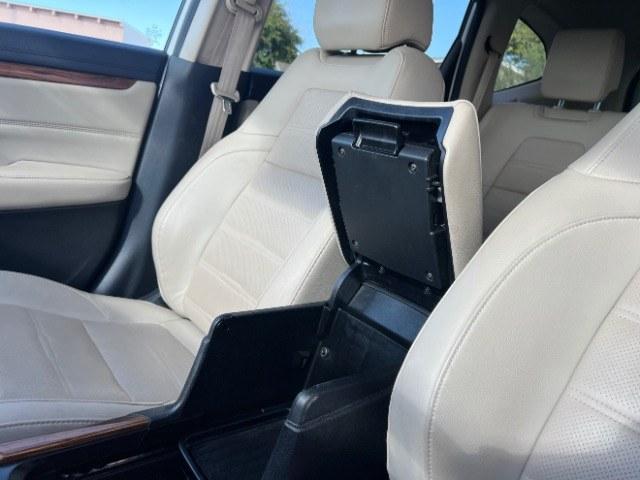 2020 Platinum White Pearl /Black Honda CR-V 2WD Touring (7FARW1H97LE) with an 1.5L I-4 direct injection engine, Automatic transmission, located at 1865 East Red Hills Pkwy, St. George, 84770, (435) 628-0023, 37.120850, -113.543640 - Versatile Southern Utah travel starts with this 2020 Honda CR-V Touring. Its 1.5L turbo 4-cylinder, CVT, and front-wheel drive make it a smart fit for commuting, family errands, road trips, and outdoor weekends. With 48,804 miles, this CR-V is ready for its next adventure. The Touring adds leather- Photo#19