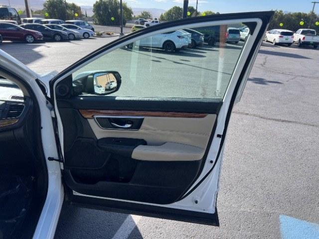 2020 Platinum White Pearl /Black Honda CR-V 2WD Touring (7FARW1H97LE) with an 1.5L I-4 direct injection engine, Automatic transmission, located at 1865 East Red Hills Pkwy, St. George, 84770, (435) 628-0023, 37.120850, -113.543640 - Versatile Southern Utah travel starts with this 2020 Honda CR-V Touring. Its 1.5L turbo 4-cylinder, CVT, and front-wheel drive make it a smart fit for commuting, family errands, road trips, and outdoor weekends. With 48,804 miles, this CR-V is ready for its next adventure. The Touring adds leather- Photo#27