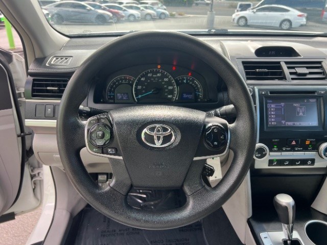 2014 Super White /Ivory Toyota Camry L | LE | XLE | SE | SE Sport (4T4BF1FK0ER) with an 2.5L I-4 DOHC engine, Automatic transmission, located at 1865 East Red Hills Pkwy, St. George, 84770, (435) 628-0023, 37.120850, -113.543640 - Versatile Southern Utah travel starts with this 2014 Toyota Camry. Its 2.5L 4-cylinder engine, automatic transmission, and front-wheel drive make it a smart fit for commuting, family errands, road trips, and everyday driving. With 102,927 miles, this Camry is ready for its next adventure. The selec- Photo#15