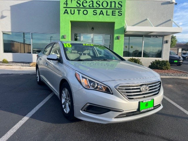 photo of 2017 Hyundai Sonata SE
