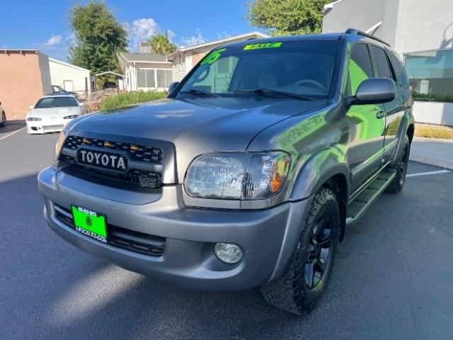 2005 Phantom Gray Pearl /Taupe Toyota Sequoia SR5 V8 (5TDZT34AX5S) with an 4.7L V-8 DOHC engine, Automatic transmission, located at 1865 East Red Hills Pkwy, St. George, 84770, (435) 628-0023, 37.120850, -113.543640 - Versatile Southern Utah travel starts with this 2005 Toyota Sequoia SR5 V8. Its 4.7L V8 engine, automatic transmission, and rear-wheel drive make it a smart fit for family travel, outdoor trips, and everyday driving. With 114230 miles, this Sequoia is ready for its next adventure. The SR5 adds seat- Photo#2