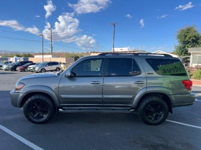 2005 Phantom Gray Pearl /Taupe Toyota Sequoia SR5 V8 (5TDZT34AX5S) with an 4.7L V-8 DOHC engine, Automatic transmission, located at 1865 East Red Hills Pkwy, St. George, 84770, (435) 628-0023, 37.120850, -113.543640 - Versatile Southern Utah travel starts with this 2005 Toyota Sequoia SR5 V8. Its 4.7L V8 engine, automatic transmission, and rear-wheel drive make it a smart fit for family travel, outdoor trips, and everyday driving. With 114230 miles, this Sequoia is ready for its next adventure. The SR5 adds seat- Photo#3