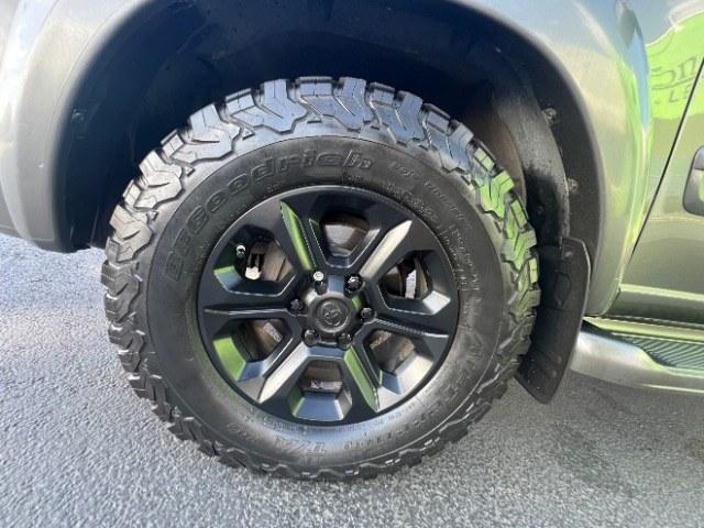 2005 Phantom Gray Pearl /Taupe Toyota Sequoia SR5 V8 (5TDZT34AX5S) with an 4.7L V-8 DOHC engine, Automatic transmission, located at 1865 East Red Hills Pkwy, St. George, 84770, (435) 628-0023, 37.120850, -113.543640 - Versatile Southern Utah travel starts with this 2005 Toyota Sequoia SR5 V8. Its 4.7L V8 engine, automatic transmission, and rear-wheel drive make it a smart fit for family travel, outdoor trips, and everyday driving. With 114230 miles, this Sequoia is ready for its next adventure. The SR5 adds seat- Photo#9