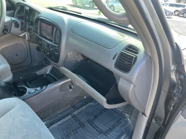 2005 Phantom Gray Pearl /Taupe Toyota Sequoia SR5 V8 (5TDZT34AX5S) with an 4.7L V-8 DOHC engine, Automatic transmission, located at 1865 East Red Hills Pkwy, St. George, 84770, (435) 628-0023, 37.120850, -113.543640 - Versatile Southern Utah travel starts with this 2005 Toyota Sequoia SR5 V8. Its 4.7L V8 engine, automatic transmission, and rear-wheel drive make it a smart fit for family travel, outdoor trips, and everyday driving. With 114230 miles, this Sequoia is ready for its next adventure. The SR5 adds seat- Photo#30