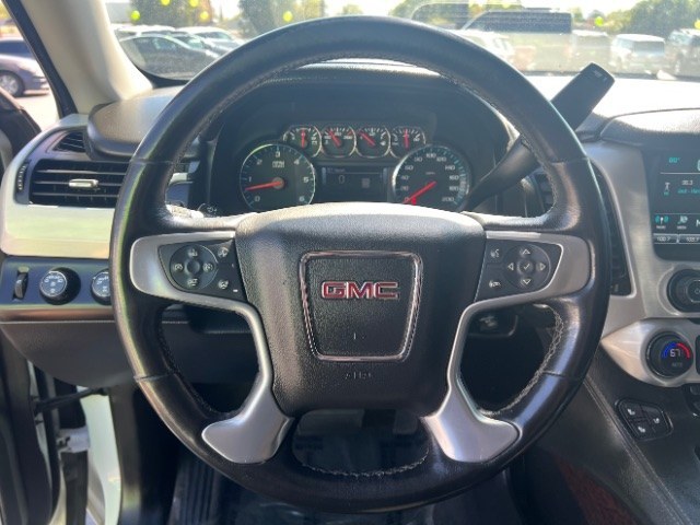2019 White Frost Tricoat /Jet Black GMC Yukon SLT (1GKS2BKC7KR) with an EcoTec3 5.3L V-8 direct injection engine, Automatic transmission, located at 1865 East Red Hills Pkwy, St. George, 84770, (435) 628-0023, 37.120850, -113.543640- Photo#15