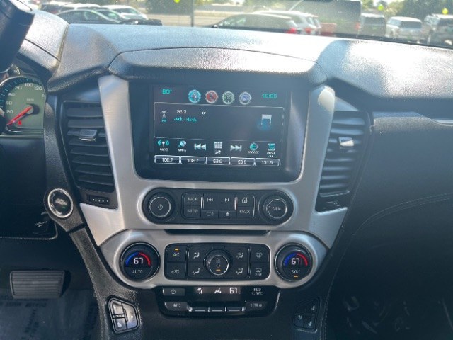 2019 White Frost Tricoat /Jet Black GMC Yukon SLT (1GKS2BKC7KR) with an EcoTec3 5.3L V-8 direct injection engine, Automatic transmission, located at 1865 East Red Hills Pkwy, St. George, 84770, (435) 628-0023, 37.120850, -113.543640- Photo#17
