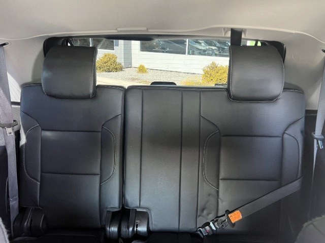 2019 White Frost Tricoat /Jet Black GMC Yukon SLT (1GKS2BKC7KR) with an EcoTec3 5.3L V-8 direct injection engine, Automatic transmission, located at 1865 East Red Hills Pkwy, St. George, 84770, (435) 628-0023, 37.120850, -113.543640- Photo#24