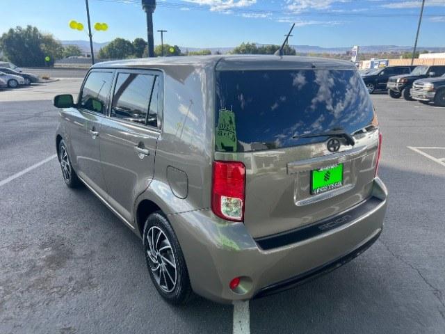 2014 Army Rock Metallic /Dark Charcoal Scion xB Release Series (JTLZE4FE0EJ) with an 2.4L I-4 DOHC engine, Automatic transmission, located at 940 North Main Street, Cedar City, UT, 84720, (435) 628-0023, 37.692936, -113.061897 - Versatile Southern Utah travel starts with this 2014 Scion xB Release Series. Its 2.4L 4-cylinder, automatic transmission, and front-wheel drive make it a smart fit for commuting, campus runs, errands, and weekend trips. With 166,283 miles, this xB is ready for its next adventure. The Release Serie- Photo#4