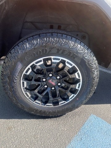 2026 Desert Sun /Jet Black/Timber GMC Canyon AT4, 4WD (1GTP2DEK0T1) with an TurboMax 2.7L I-4 direct injection engine, Automatic transmission, located at 1865 East Red Hills Pkwy, St. George, 84770, (435) 628-0023, 37.120850, -113.543640 - Versatile Southern Utah travel starts with this 2026 GMC Canyon AT4. Its 2.7L turbo 4-cylinder, 8-speed automatic, and four-wheel drive make it a smart fit for job sites, trailheads, towing weekends, and everyday driving. With 17,954 miles, this Canyon is ready for its next adventure. The AT4 adds- Photo#9
