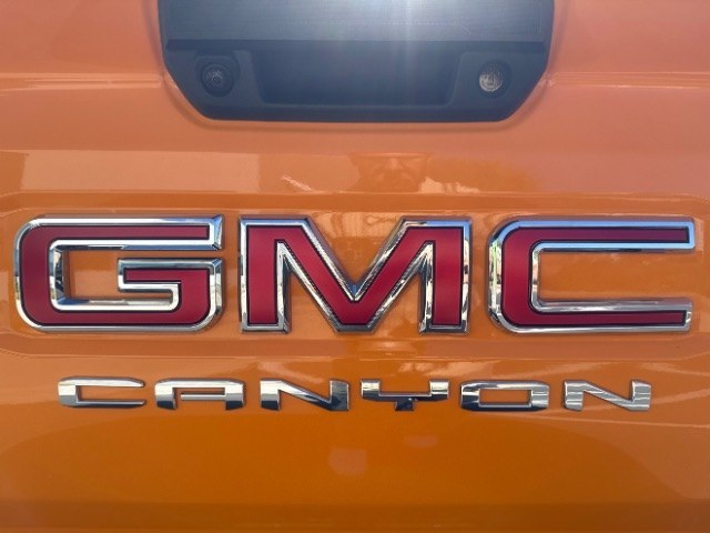 2026 Desert Sun /Jet Black/Timber GMC Canyon AT4, 4WD (1GTP2DEK0T1) with an TurboMax 2.7L I-4 direct injection engine, Automatic transmission, located at 1865 East Red Hills Pkwy, St. George, 84770, (435) 628-0023, 37.120850, -113.543640 - Versatile Southern Utah travel starts with this 2026 GMC Canyon AT4. Its 2.7L turbo 4-cylinder, 8-speed automatic, and four-wheel drive make it a smart fit for job sites, trailheads, towing weekends, and everyday driving. With 17,954 miles, this Canyon is ready for its next adventure. The AT4 adds- Photo#16