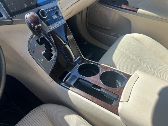 2012 Black /Ivory Toyota Venza LE | XLE (4T3ZA3BB3CU) with an 2.7L I-4 DOHC engine, Automatic transmission, located at 1865 East Red Hills Pkwy, St. George, 84770, (435) 628-0023, 37.120850, -113.543640 - Versatile Southern Utah travel starts with this 2012 Toyota Venza LE/XLE. Its 2.7L 4-cylinder engine, 6-speed automatic transmission, and front-wheel drive make it a smart fit for commuting, family errands, road trips, and weekend travel. With 105986 miles, this Venza is ready for its next adventure- Photo#18