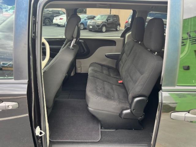 2020 Black Onyx Crystal Pearlcoat /Black/Light Graystone Dodge Grand Caravan SE (2C4RDGBG6LR) with an Pentastar 3.6L V-6 DOHC engine, Automatic transmission, located at 1865 East Red Hills Pkwy, St. George, 84770, (435) 628-0023, 37.120850, -113.543640 - Versatile Southern Utah travel starts with this 2020 Dodge Grand Caravan SE. Its 3.6L V6, 6-speed automatic transmission, and front-wheel drive make it a smart fit for family trips, school runs, commuting, and weekend travel. With 102982 miles, this Grand Caravan is ready for its next adventure. Th- Photo#19