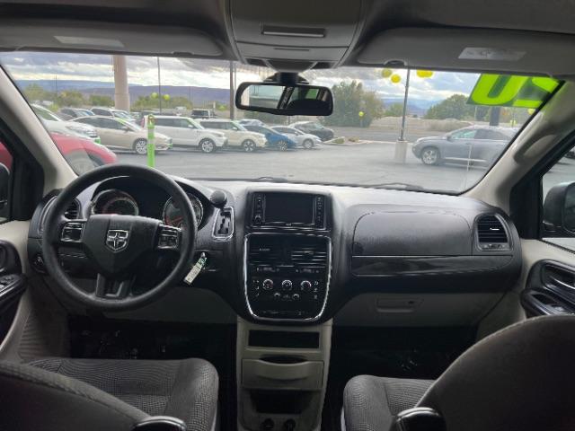 2020 Black Onyx Crystal Pearlcoat /Black/Light Graystone Dodge Grand Caravan SE (2C4RDGBG6LR) with an Pentastar 3.6L V-6 DOHC engine, Automatic transmission, located at 1865 East Red Hills Pkwy, St. George, 84770, (435) 628-0023, 37.120850, -113.543640 - Versatile Southern Utah travel starts with this 2020 Dodge Grand Caravan SE. Its 3.6L V6, 6-speed automatic transmission, and front-wheel drive make it a smart fit for family trips, school runs, commuting, and weekend travel. With 102982 miles, this Grand Caravan is ready for its next adventure. Th- Photo#20