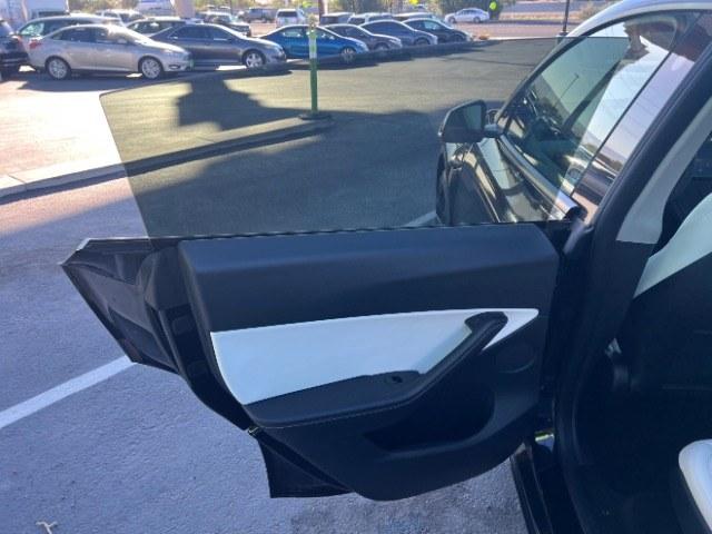 2022 Solid Black /White/Black Tesla Model Y Long Range Dual Motor All-Wheel Drive (7SAYGAEE6NF) with an ELECTRIC engine, Electric transmission, located at 1865 East Red Hills Pkwy, St. George, 84770, (435) 628-0023, 37.120850, -113.543640 - Tesla Model Y All Wheel Drive HW3 with 7 Seats, Third Row, Great tires, Interior is in great condition. Dont let the miles scare you this Tesla has been thoroughly inspected and has plenty of life. Every Tesla we sell has had cabin air filter replaced, radiator cleaned, fluids topped AND comes w- Photo#20