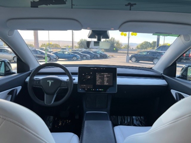 2022 Solid Black /White/Black Tesla Model Y Long Range Dual Motor All-Wheel Drive (7SAYGAEE6NF) with an ELECTRIC engine, Electric transmission, located at 1865 East Red Hills Pkwy, St. George, 84770, (435) 628-0023, 37.120850, -113.543640 - Tesla Model Y All Wheel Drive HW3 with 7 Seats, Third Row, Great tires, Interior is in great condition. Dont let the miles scare you this Tesla has been thoroughly inspected and has plenty of life. Every Tesla we sell has had cabin air filter replaced, radiator cleaned, fluids topped AND comes w- Photo#23