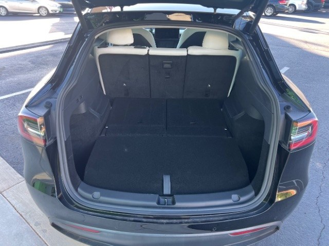 2022 Solid Black /White/Black Tesla Model Y Long Range Dual Motor All-Wheel Drive (7SAYGAEE6NF) with an ELECTRIC engine, Electric transmission, located at 1865 East Red Hills Pkwy, St. George, 84770, (435) 628-0023, 37.120850, -113.543640 - Tesla Model Y All Wheel Drive HW3 with 7 Seats, Third Row, Great tires, Interior is in great condition. Dont let the miles scare you this Tesla has been thoroughly inspected and has plenty of life. Every Tesla we sell has had cabin air filter replaced, radiator cleaned, fluids topped AND comes w- Photo#24