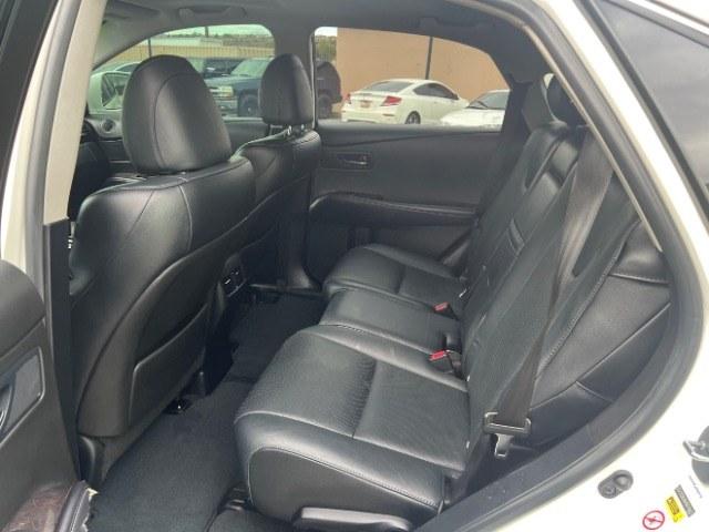 2013 White /Black Leather Interior Lexus RX 350 Base (2T2ZK1BA1DC) with an 3.5L V6 engine, Automatic transmission, located at 940 North Main Street, Cedar City, UT, 84720, (435) 628-0023, 37.692936, -113.061897 - Versatile Southern Utah travel starts with this 2013 Lexus RX 350 Base. Its 3.5L V6, 6-speed automatic transmission, and front-wheel drive make it a smart fit for family trips, commuting, and weekend travel. With 141580 miles, this RX 350 is ready for its next adventure. The Base adds leather seati- Photo#21