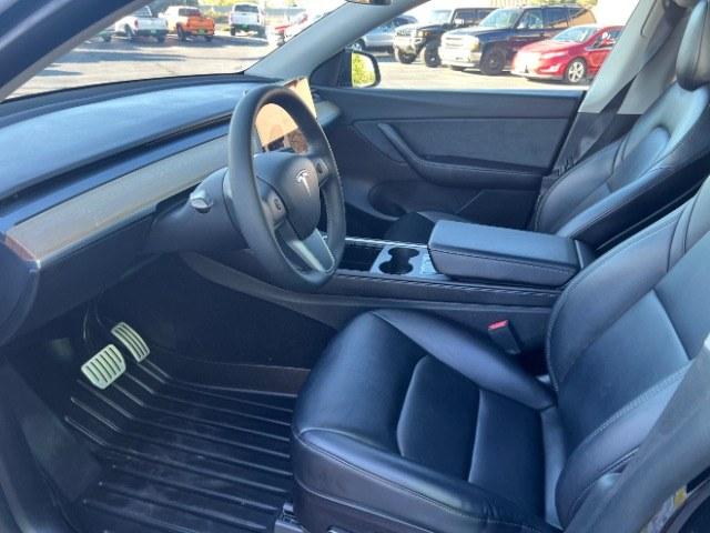 2022 Solid Black /Black Tesla Model Y Performance Dual Motor All-Wheel Drive (7SAYGDEF3NF) with an ELECTRIC engine, Electric transmission, located at 1865 East Red Hills Pkwy, St. George, 84770, (435) 628-0023, 37.120850, -113.543640 - Beautiful Tesla Model Y Performance with white interior. Excellent condition, new tires. Battery gets 260 miles on a full charge. Thats 82% healthy battery. 2 Owner, No accidents. At 4 Seasons Auto we clean the radiator and replace the cabin air filter on every Tesla. We also provide a CHARGER K- Photo#16