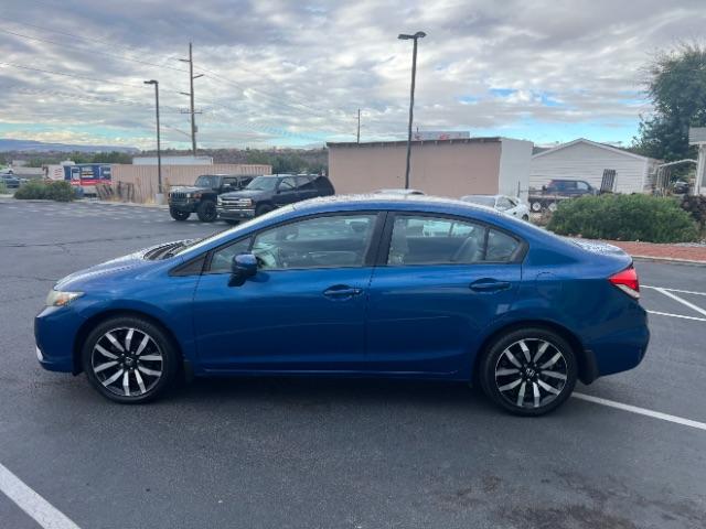 2015 Dyno Blue Pearl /Beige Honda Civic EX-L (2HGFB2F95FH) with an 1.8L I-4 i-VTEC variable valve control engine, Automatic transmission, located at 940 North Main Street, Cedar City, UT, 84720, (435) 628-0023, 37.692936, -113.061897 - Versatile Southern Utah travel starts with this 2015 Honda Civic EX-L. Its 1.8L 4-cylinder, continuously variable transmission, and front-wheel drive make it a smart fit for commuting, errands, and comfortable daily driving. With 147556 miles, this Civic is ready for its next adventure. The EX-L ad- Photo#3
