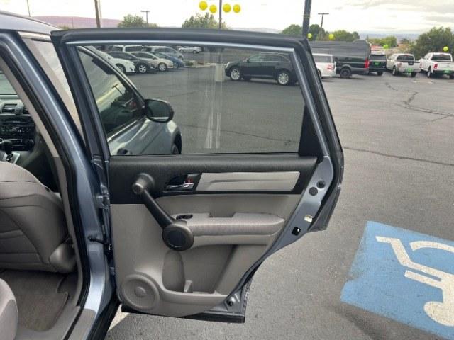 2011 Glacier Blue Metallic /Gray Honda CR-V EX (5J6RE3H52BL) with an 2.4L I-4 DOHC engine, Automatic transmission, located at 940 North Main Street, Cedar City, UT, 84720, (435) 628-0023, 37.692936, -113.061897 - Versatile Southern Utah travel starts with this 2011 Honda CR-V EX. Its 2.4L 4-cylinder, 5-speed automatic transmission, and front-wheel drive make it a smart fit for commuting, errands, and weekend travel. With 104217 miles, this CR-V is ready for its next adventure. The EX adds a power moonroof,- Photo#24