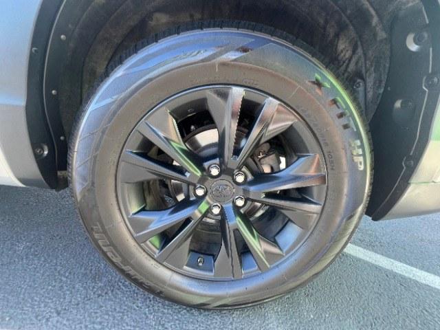 2014 Silver Sky Metallic /Black Toyota Highlander XLE V6 (5TDKKRFH3ES) with an 3.5L V-6 DOHC engine, Automatic transmission, located at 1865 East Red Hills Pkwy, St. George, 84770, (435) 628-0023, 37.120850, -113.543640 - Versatile Southern Utah travel starts with this 2014 Toyota Highlander XLE V6. Its 3.5L V-6, automatic transmission, and front-wheel drive make it a smart fit for family travel, errands, and Southern Utah adventures. With 165705 miles, this Highlander is ready for its next adventure. The XLE V6 add- Photo#11