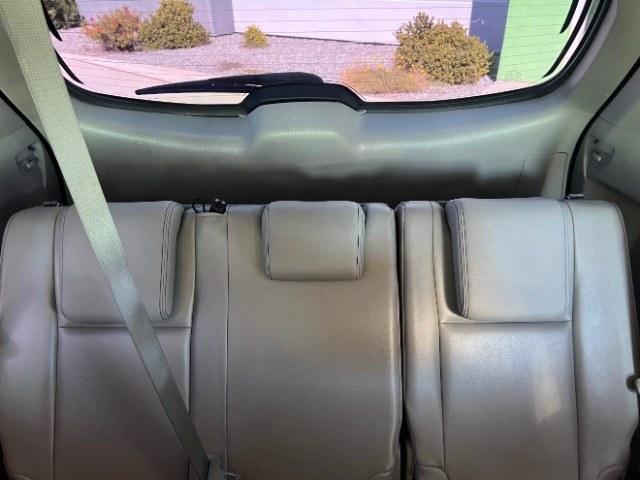 2014 Silver Sky Metallic /Black Toyota Highlander XLE V6 (5TDKKRFH3ES) with an 3.5L V-6 DOHC engine, Automatic transmission, located at 1865 East Red Hills Pkwy, St. George, 84770, (435) 628-0023, 37.120850, -113.543640 - Versatile Southern Utah travel starts with this 2014 Toyota Highlander XLE V6. Its 3.5L V-6, automatic transmission, and front-wheel drive make it a smart fit for family travel, errands, and Southern Utah adventures. With 165705 miles, this Highlander is ready for its next adventure. The XLE V6 add- Photo#25