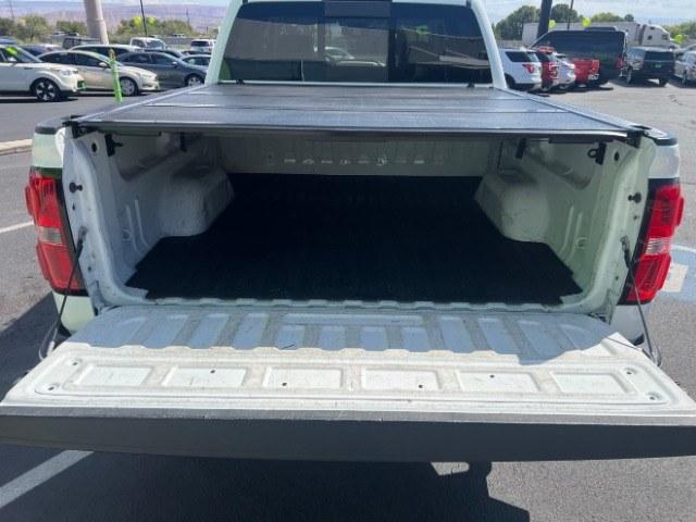 2015 Summit White /Cocoa/Dune GMC Sierra 1500 SLT (3GTU2VEC6FG) , Automatic transmission, located at 1865 East Red Hills Pkwy, St. George, 84770, (435) 628-0023, 37.120850, -113.543640 - Versatile Southern Utah travel starts with this 2015 GMC Sierra 1500 SLT Crew Cab. Its 5.3L V8, 6-speed automatic, and 4WD make it a smart fit for work days, weekend projects, and outdoor trips. With 112,695 miles, this Sierra is ready for its next adventure. The SLT adds air conditioning, alloy wh- Photo#24