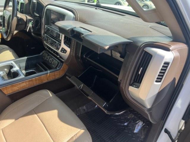 2015 Summit White /Cocoa/Dune GMC Sierra 1500 SLT (3GTU2VEC6FG) , Automatic transmission, located at 1865 East Red Hills Pkwy, St. George, 84770, (435) 628-0023, 37.120850, -113.543640 - Versatile Southern Utah travel starts with this 2015 GMC Sierra 1500 SLT Crew Cab. Its 5.3L V8, 6-speed automatic, and 4WD make it a smart fit for work days, weekend projects, and outdoor trips. With 112,695 miles, this Sierra is ready for its next adventure. The SLT adds air conditioning, alloy wh- Photo#29