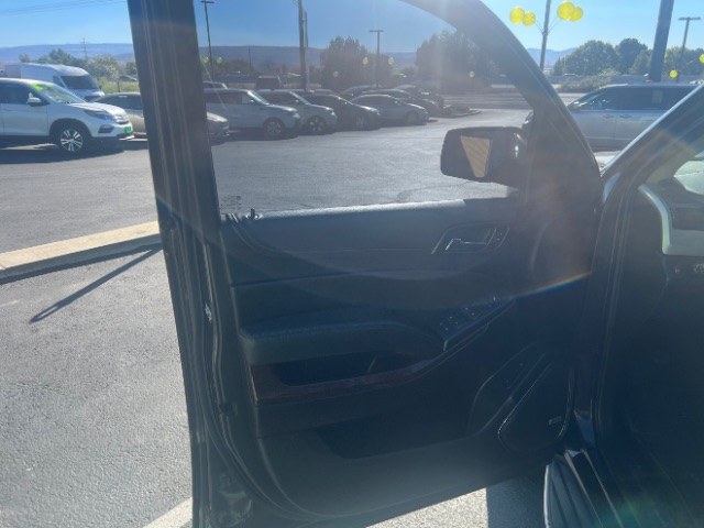 2016 Light Steel Gray Metallic /Jet Black GMC Yukon SLT (1GKS1BKC1GR) with an EcoTec3 5.3L V-8 gasoline direct injection engine, Automatic transmission, located at 1865 East Red Hills Pkwy, St. George, 84770, (435) 628-0023, 37.120850, -113.543640 - Versatile Southern Utah travel starts with this 2016 GMC Yukon SLT. Its 355 hp 5.3L EcoTec3 V8, 6-speed automatic transmission, and rear-wheel drive make it a smart fit for family trips, team hauling, and road trips from St George to Cedar City. With 118,972 miles, this Yukon is ready for its next a- Photo#12