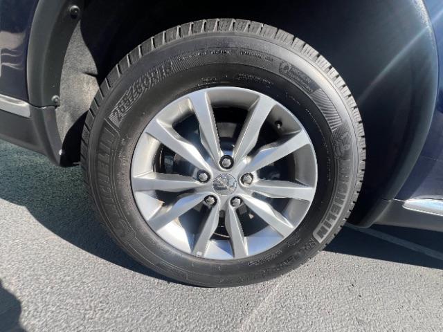 2017 Blu By You Pearlcoat /Light Frost Beige/Black Dodge Durango SXT AWD (1C4RDJAG7HC) with an Pentastar 3.6L V-6 DOHC engine, Automatic transmission, located at 1865 East Red Hills Pkwy, St. George, 84770, (435) 628-0023, 37.120850, -113.543640 - Versatile Southern Utah travel starts with this 2017 Dodge Durango SXT AWD. Its 3.6L Pentastar V6 engine, 8-speed automatic transmission, and all-wheel drive make it a smart fit for family adventures, towing, and year-round canyon and mountain trips. With 108,617 miles, this Durango is ready for its- Photo#9
