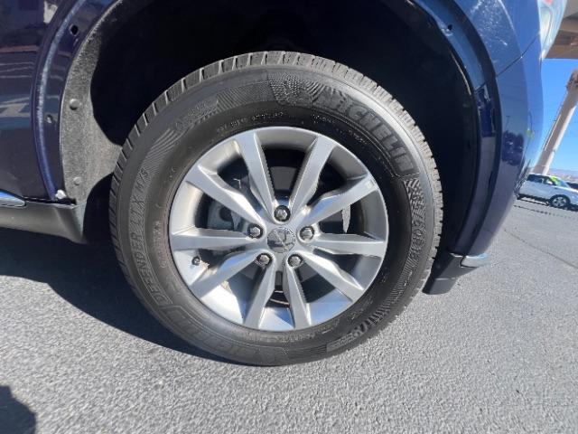 2017 Blu By You Pearlcoat /Light Frost Beige/Black Dodge Durango SXT AWD (1C4RDJAG7HC) with an Pentastar 3.6L V-6 DOHC engine, Automatic transmission, located at 1865 East Red Hills Pkwy, St. George, 84770, (435) 628-0023, 37.120850, -113.543640 - Versatile Southern Utah travel starts with this 2017 Dodge Durango SXT AWD. Its 3.6L Pentastar V6 engine, 8-speed automatic transmission, and all-wheel drive make it a smart fit for family adventures, towing, and year-round canyon and mountain trips. With 108,617 miles, this Durango is ready for its- Photo#10