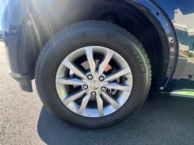 2017 Blu By You Pearlcoat /Light Frost Beige/Black Dodge Durango SXT AWD (1C4RDJAG7HC) with an Pentastar 3.6L V-6 DOHC engine, Automatic transmission, located at 1865 East Red Hills Pkwy, St. George, 84770, (435) 628-0023, 37.120850, -113.543640 - Versatile Southern Utah travel starts with this 2017 Dodge Durango SXT AWD. Its 3.6L Pentastar V6 engine, 8-speed automatic transmission, and all-wheel drive make it a smart fit for family adventures, towing, and year-round canyon and mountain trips. With 108,617 miles, this Durango is ready for its- Photo#11